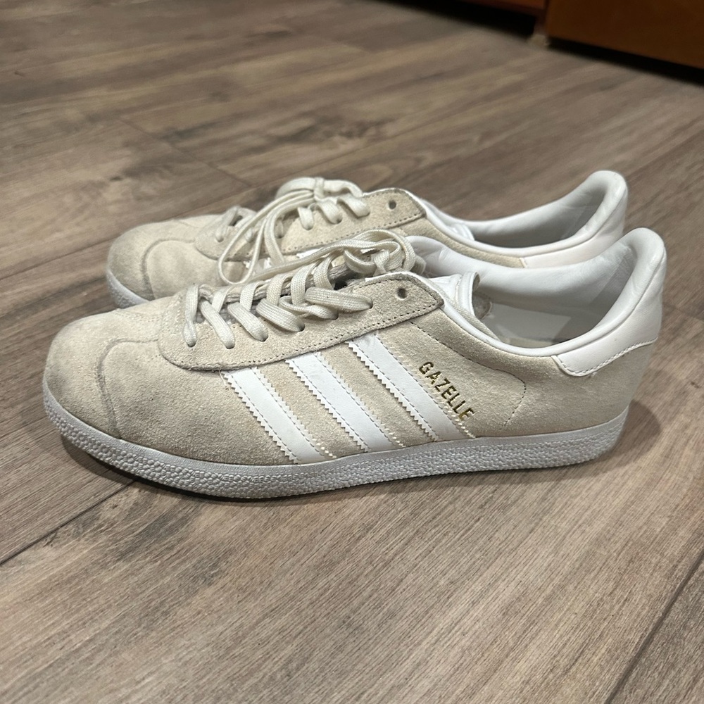 Adidas Gazelle Beige Sneakers